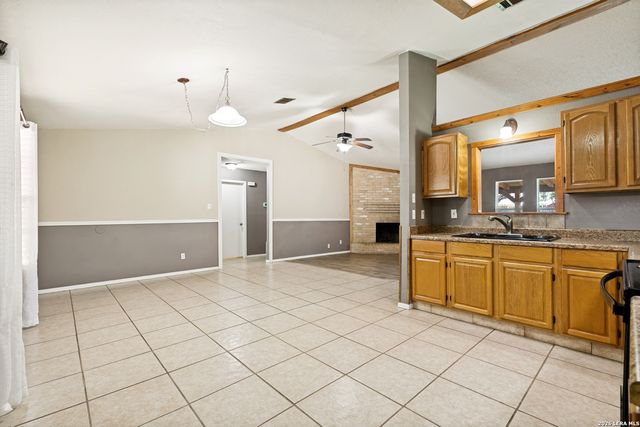 11419 BIG ELK DR, San Antonio, TX 78245