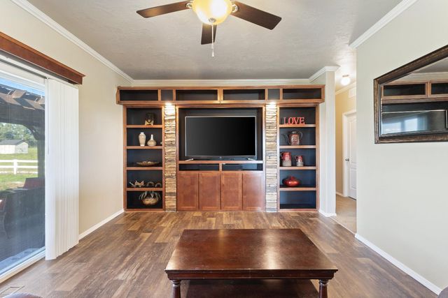 4390 Rolling Hills Rd, Sheridan, CA 95681