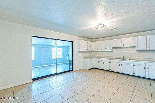 3115 N 55th Avenue, Phoenix, AZ 85031