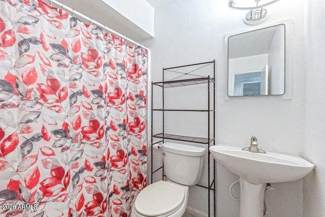 3115 N 55th Avenue, Phoenix, AZ 85031