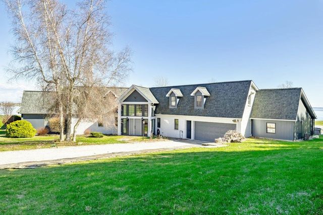 431 McGregor Point, Alburgh, VT 05440