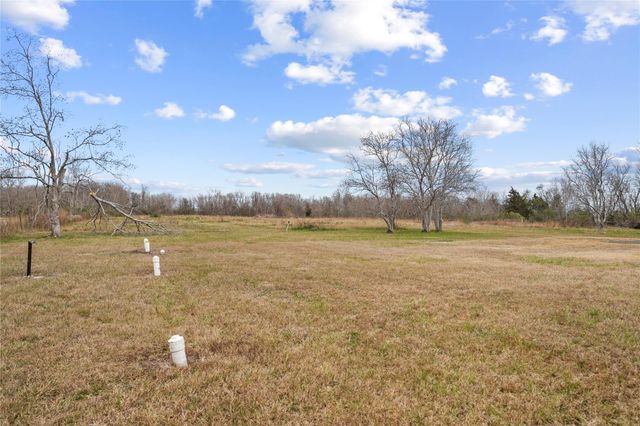 19645 Nordt Road Road, Damon, TX 77430