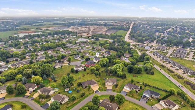 1276 PEMMICAN COURT, Neenah, WI 54956