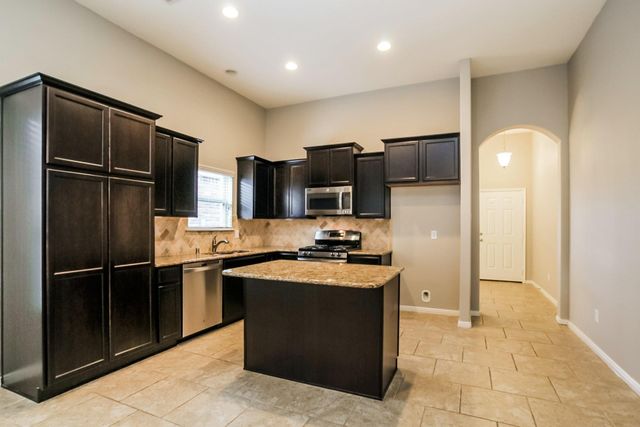 13346 Davenport Hills Lane, Humble, TX 77346