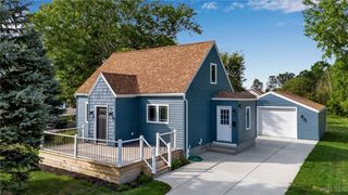 882 Lee Avenue, North Tonawanda, NY 14120