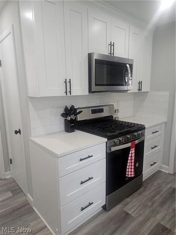 3898 Salisbury Road, South Euclid, OH 44121