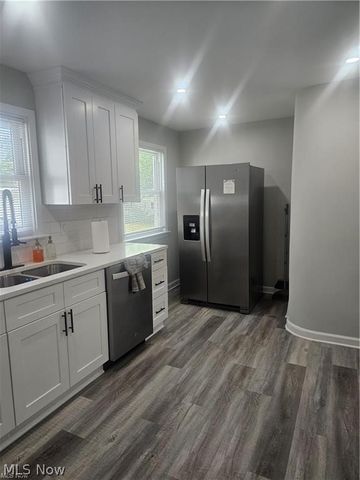 3898 Salisbury Road, South Euclid, OH 44121