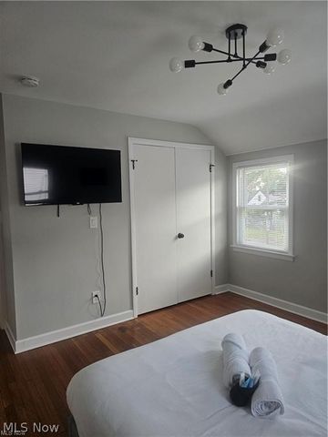 3898 Salisbury Road, South Euclid, OH 44121