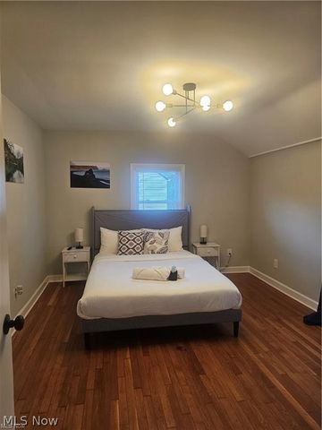 3898 Salisbury Road, South Euclid, OH 44121