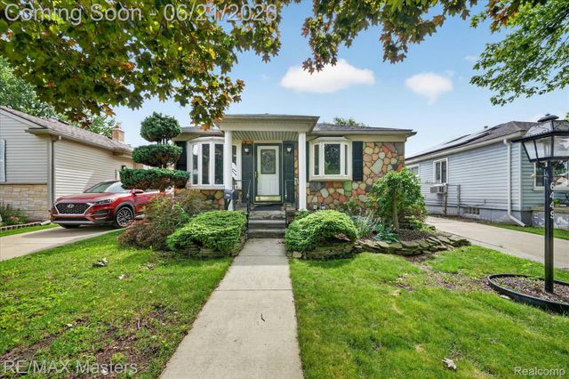 6449 Huron Street, Taylor, MI 48180