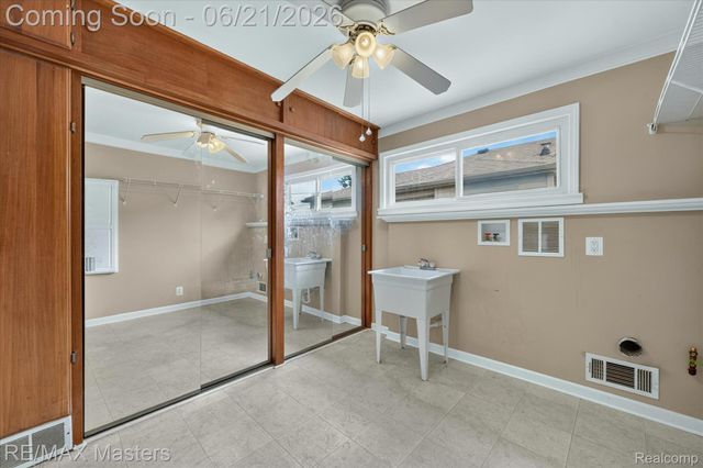 6449 Huron Street, Taylor, MI 48180