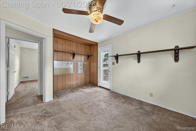 6449 Huron Street, Taylor, MI 48180