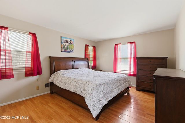 13 Abbey Court, Forked River, NJ 08731