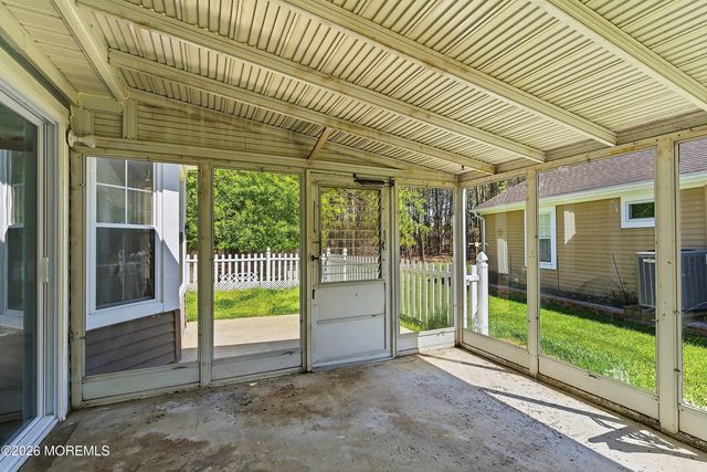 13 Abbey Court, Forked River, NJ 08731