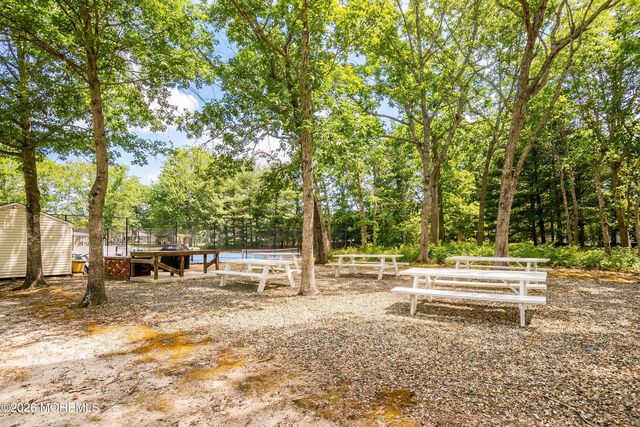 13 Abbey Court, Forked River, NJ 08731
