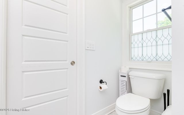 12319 Vanherr Dr, Louisville, KY 40299