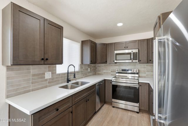 3601 S Calle Polar, Tucson, AZ 85730