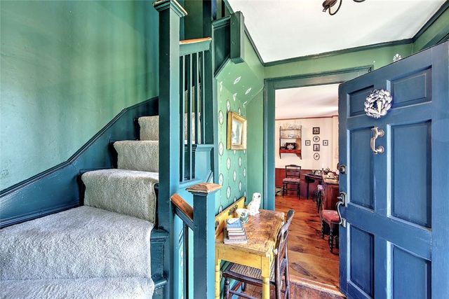 324 Pleasant Street, East Providence, RI 02916