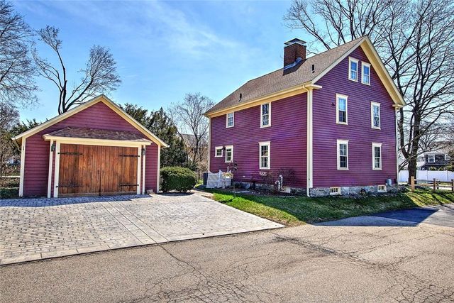 324 Pleasant Street, East Providence, RI 02916