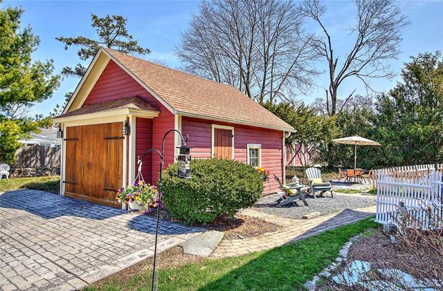 324 Pleasant Street, East Providence, RI 02916