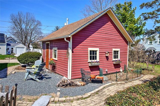 324 Pleasant Street, East Providence, RI 02916