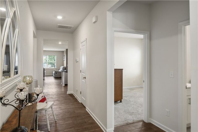 204 Sweetgrass Lane, Piedmont, SC 29673