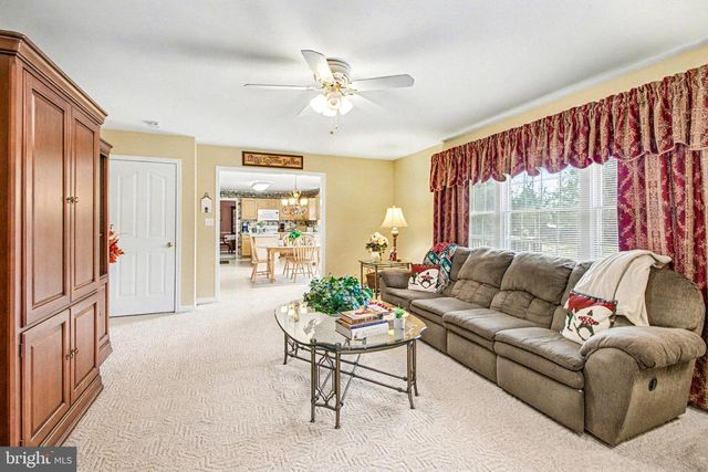 5940 HUNTINGTON CMNS, Enola, PA 17025