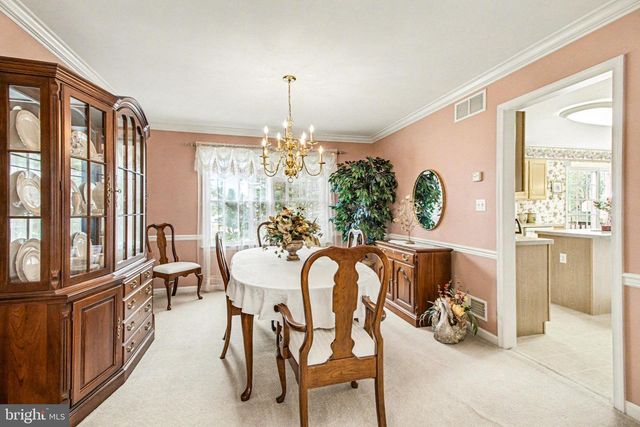 5940 HUNTINGTON CMNS, Enola, PA 17025