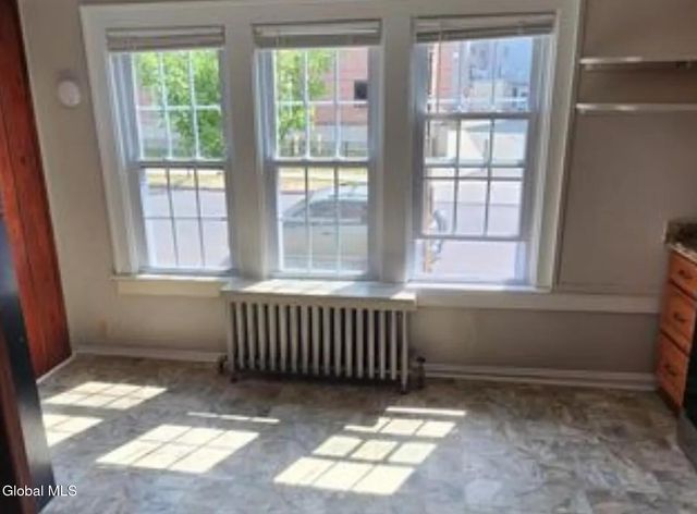 287 Myrtle Avenue, Albany, NY 12208