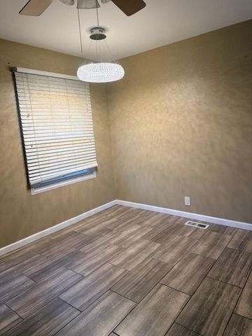 16305 E 17th Street, Independence, MO 64050