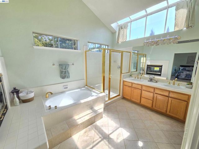 2850 Montair Way, Union City, CA 94587