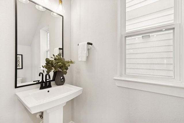 5603 Forks RD, Austin, TX 78747