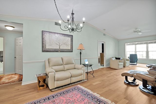 830 Lake Orchid Circle 207, Vero Beach, FL 32962