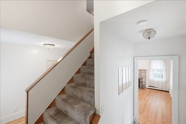 15 Walnut St, West Bridgewater, MA 02379