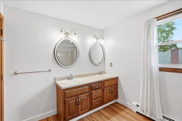 15 Walnut St, West Bridgewater, MA 02379