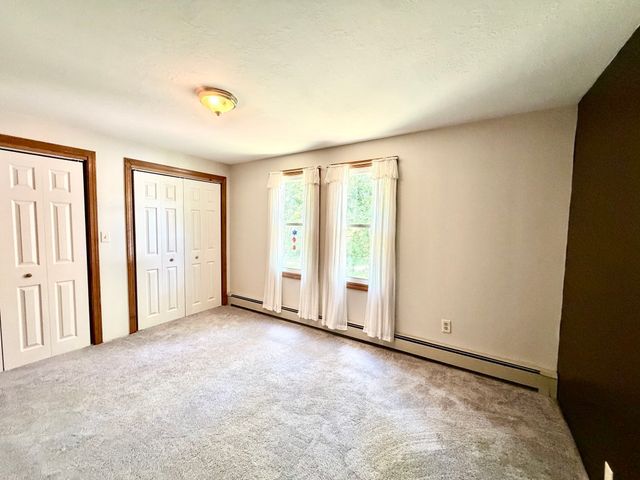 15 Walnut St, West Bridgewater, MA 02379