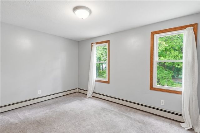 15 Walnut St, West Bridgewater, MA 02379