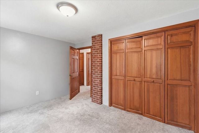 15 Walnut St, West Bridgewater, MA 02379