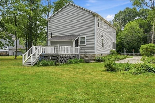 15 Walnut St, West Bridgewater, MA 02379