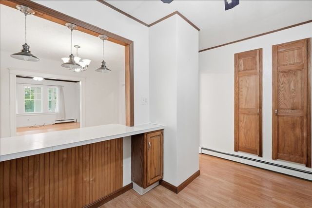 15 Walnut St, West Bridgewater, MA 02379
