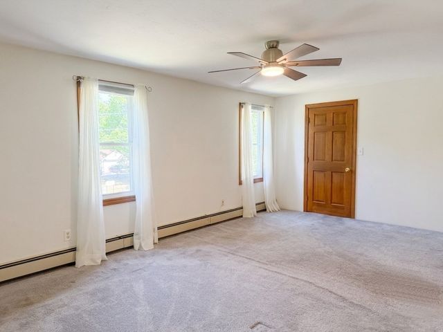 15 Walnut St, West Bridgewater, MA 02379