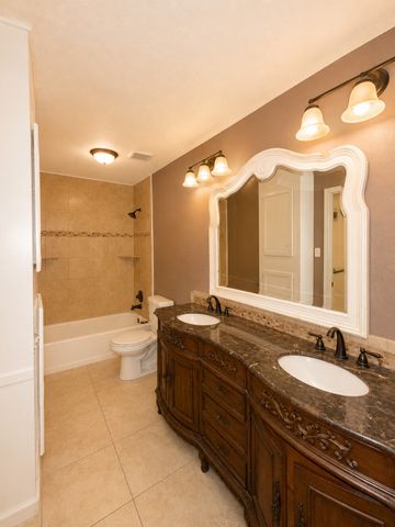 1928 La Prada Parkway, Mesquite, TX 75150