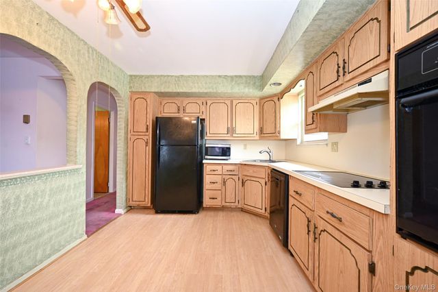 16-37 157th Street, Whitestone, NY 11357