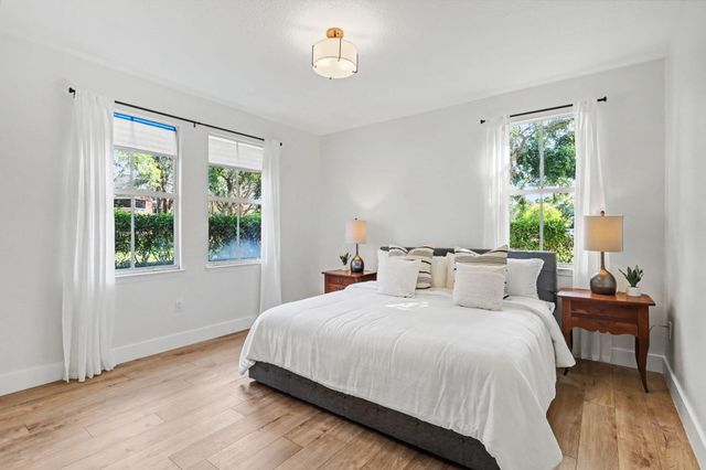 2028 Alta Meadows Lane 1010, Delray Beach, FL 33444