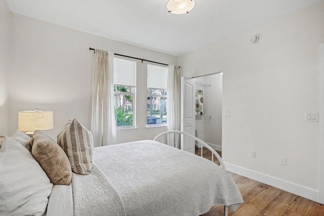 2028 Alta Meadows Lane 1010, Delray Beach, FL 33444