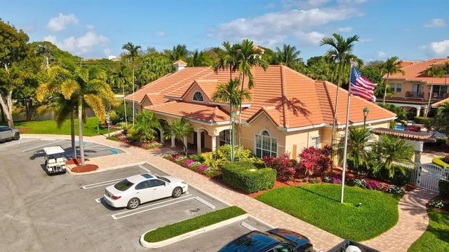 2028 Alta Meadows Lane 1010, Delray Beach, FL 33444
