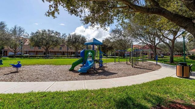 2028 Alta Meadows Lane 1010, Delray Beach, FL 33444