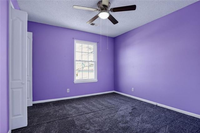 21680 S Main Street, Spring Hill, KS 66083