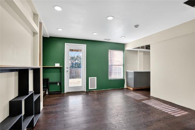 21680 S Main Street, Spring Hill, KS 66083