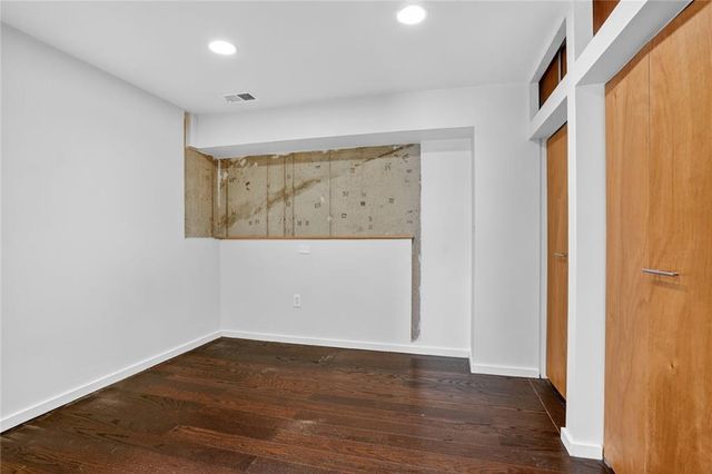 21680 S Main Street, Spring Hill, KS 66083